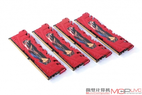 芝奇RIPJAWS 4 DDR4 3000 16GB内存套装